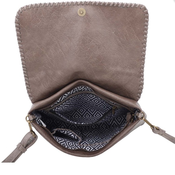 Ampere Creations Savannah Women's Flap Vegan Leather Crossbody - Picture 6 of 7